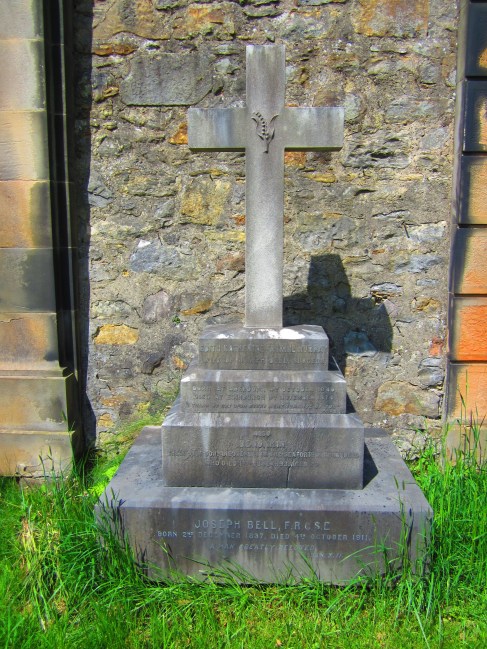 Joseph Bell Grave Kurtz Detektei Berlin Bild